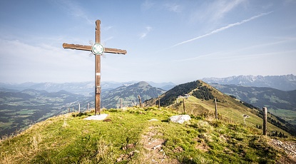 Mittlere Wanderungen - rote Schwierigkeitsangabe