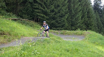 Bikepark with Wave Course